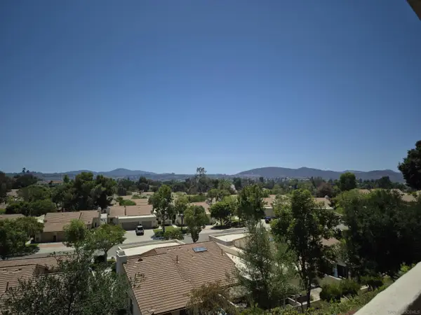 12737 Via Nasca, San Diego, CA 92128