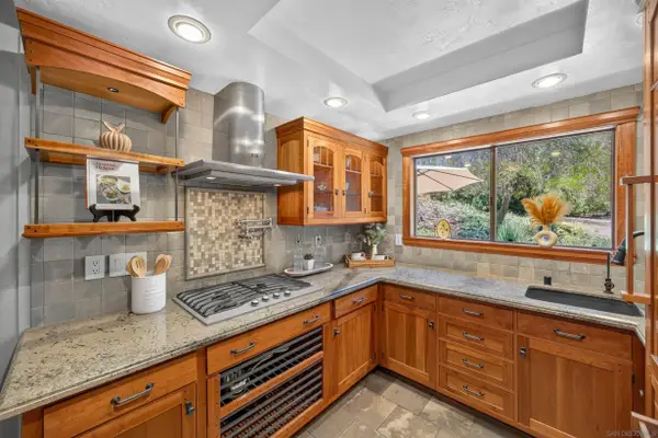 1889 Whaley Ave, San Diego, CA 92104