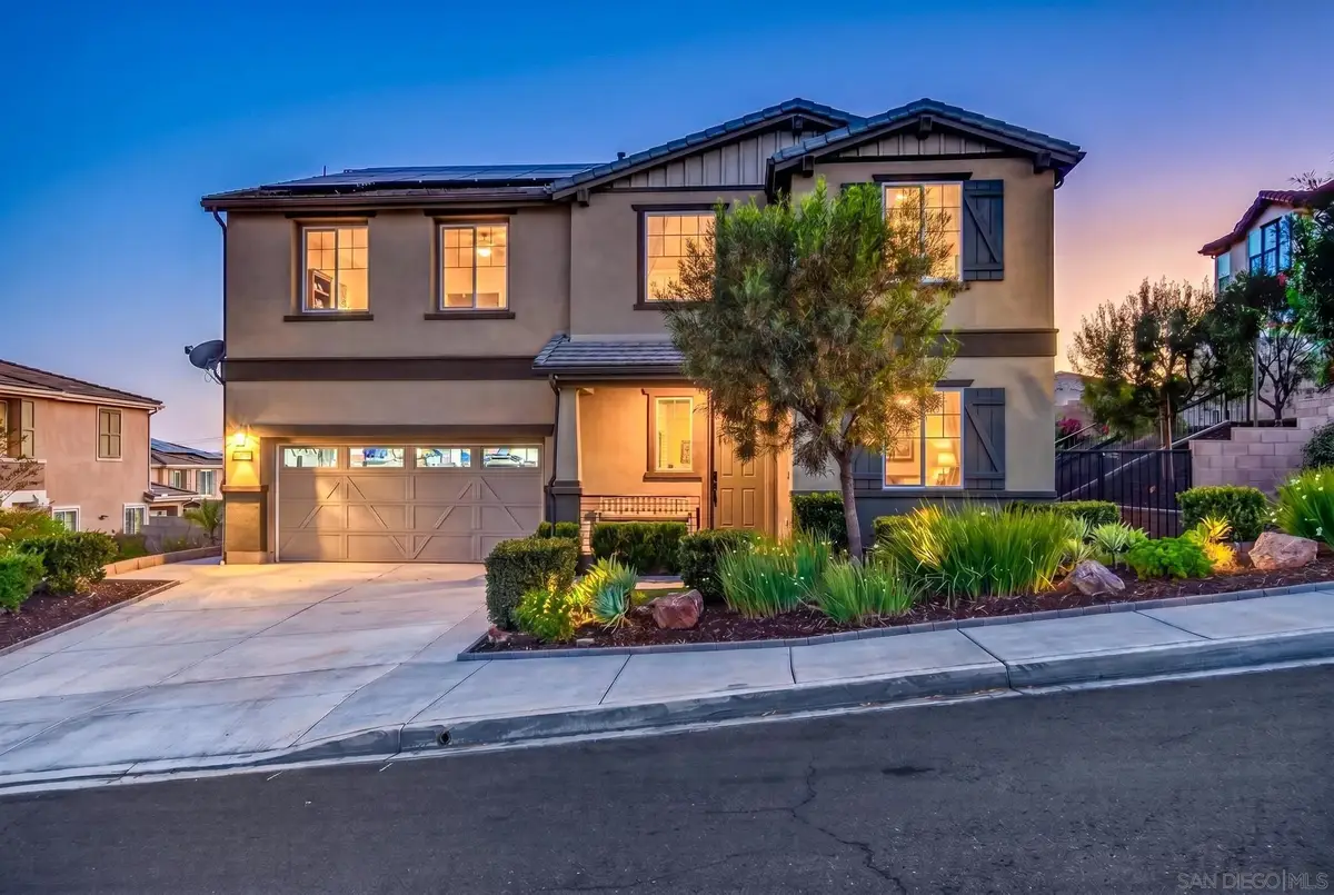2077 Del Rincon Place, Escondido, CA 92026 - #1