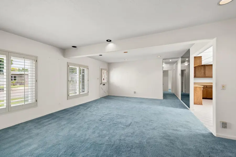 3069 Haidas Ave., San Diego, CA 92117 - #3
