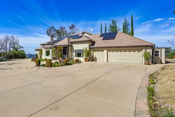 29059 Meadow Glen Wy West, Escondido, CA 92026