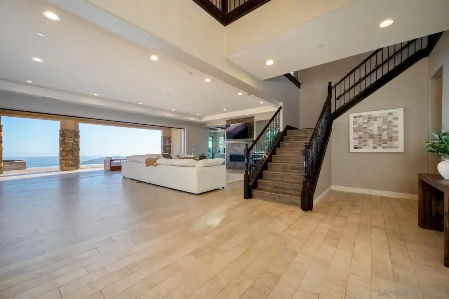 518 Ledge St, San Marcos, CA 92078 - #3