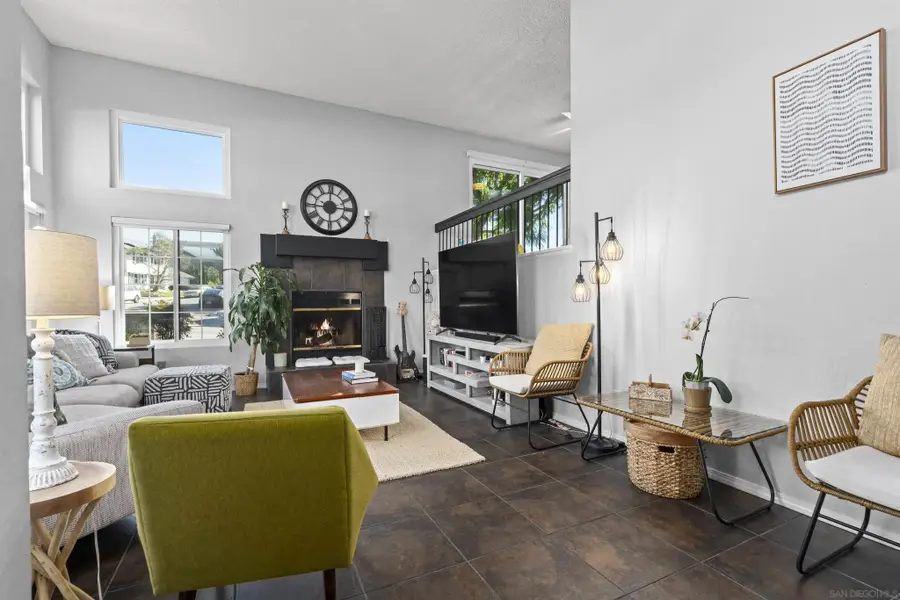 8896 Highwood Dr #C, San Diego, CA 92119 - #2
