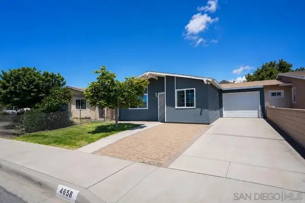 4658 Calle Del Palo, Oceanside, CA 92057