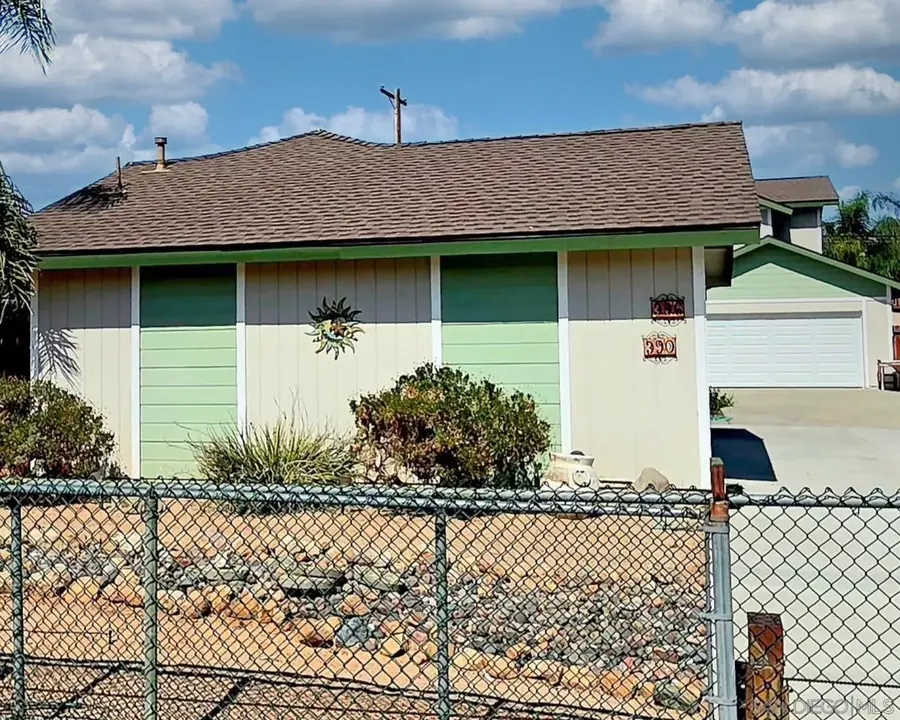 386-90 Richardson Ave, El Cajon, CA 92020 - #2