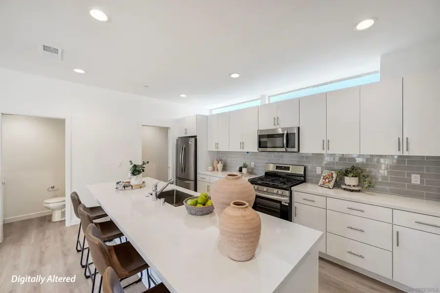 2240 Calle Chanate, San Diego, CA 92139 - #3