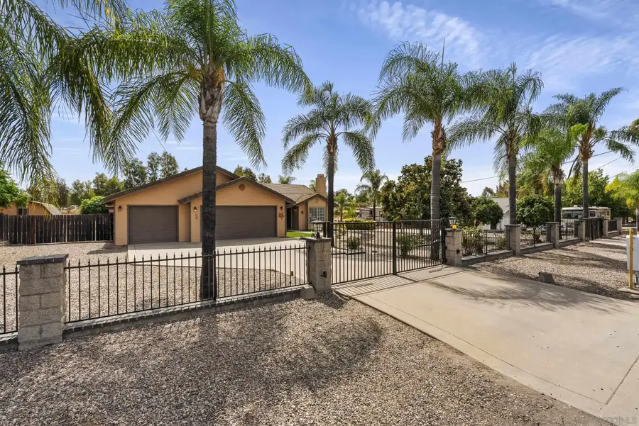 817 Davis, Ramona, CA 92065 - #2