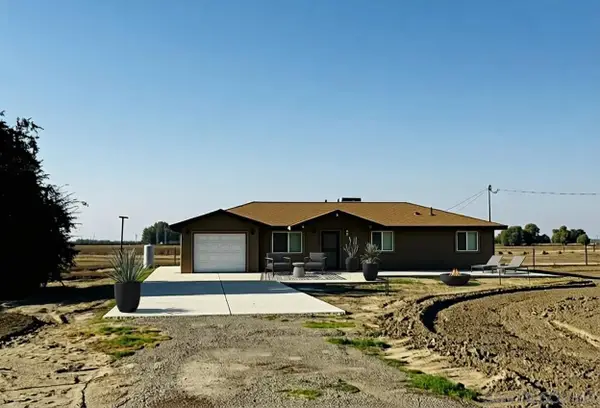 22750 Fairfax Avenue, Lemoore, CA 93245
