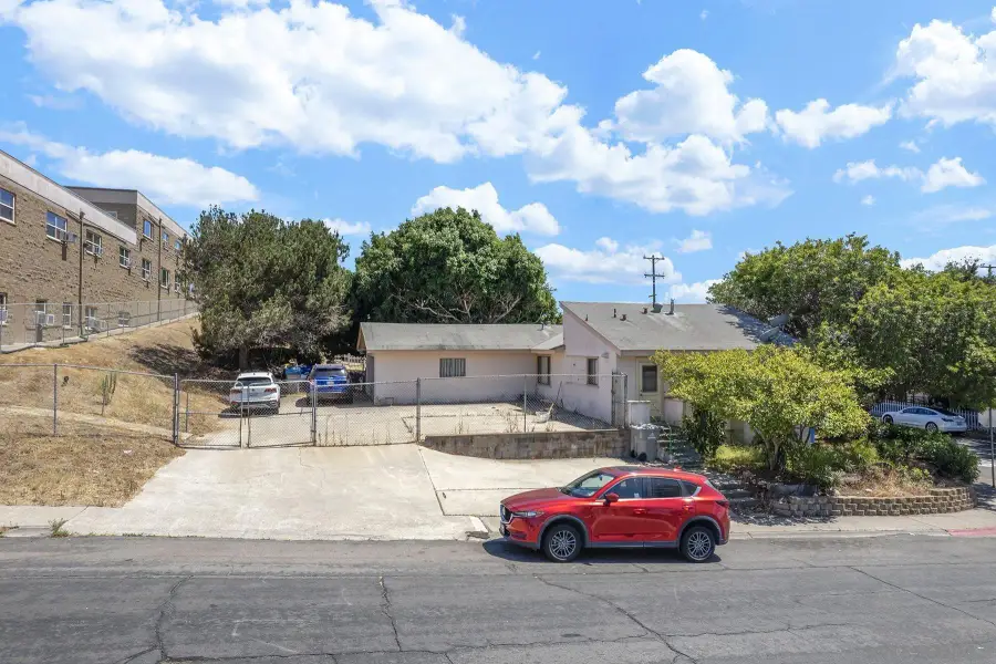 2161-63 Drescher St, San Diego, CA 92111 - #2