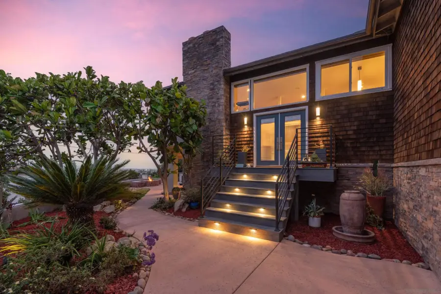 4922 Randall St, San Diego, CA 92109 - #2