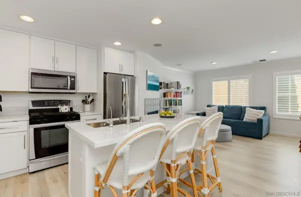3772 Mykonos Lane #66, San Diego, CA 92130