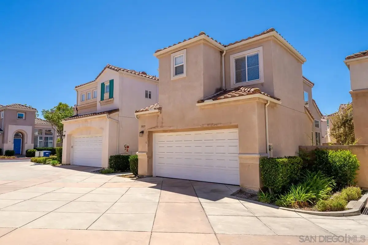 10858 Caminito Arcada, San Diego, CA 92131 - #1