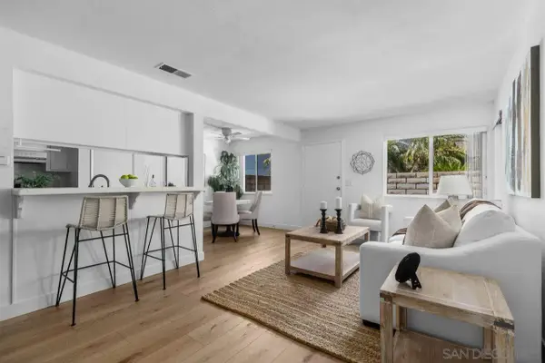 16394 Del Oro Circle #135, Huntington Beach, CA 92649