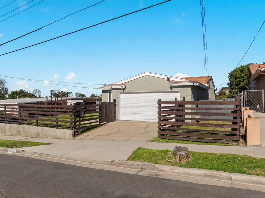 6252 Alderley, San Diego, CA 92114 - #2