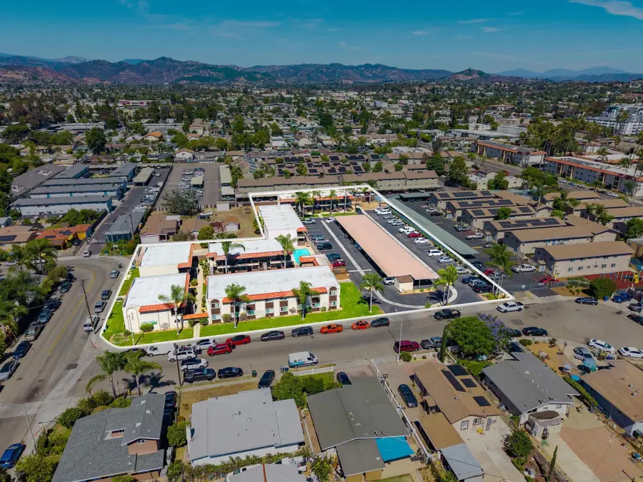 345 E Park Avenue, Escondido, CA 92025 - #2