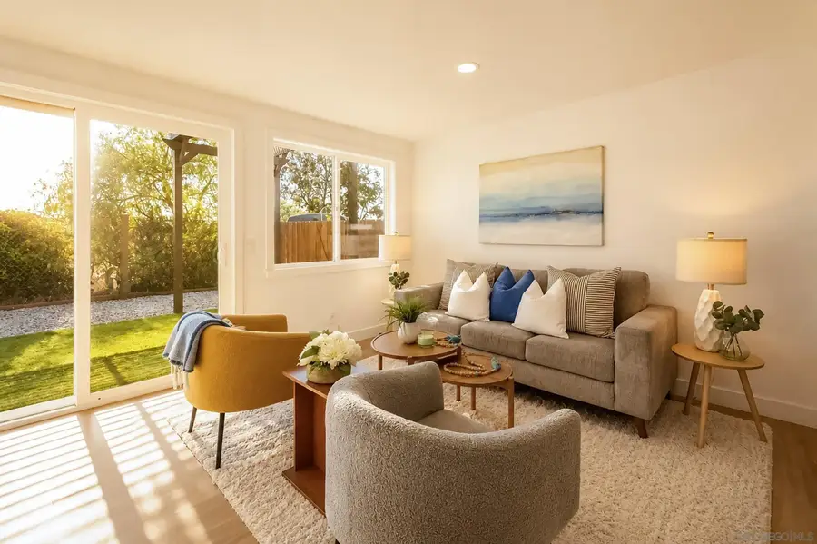 313 San Dimas Ave, Oceanside, CA 92057 - #3