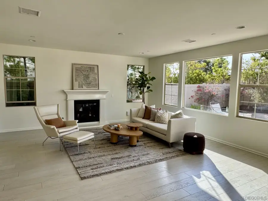 13516 Peach Tree Way, San Diego, CA 92130 - #3