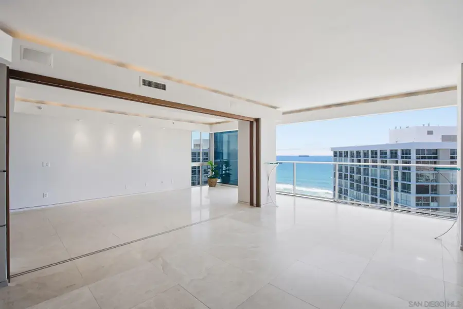 1710 Avenida Del Mundo #PH02, Coronado, CA 92118 - #3