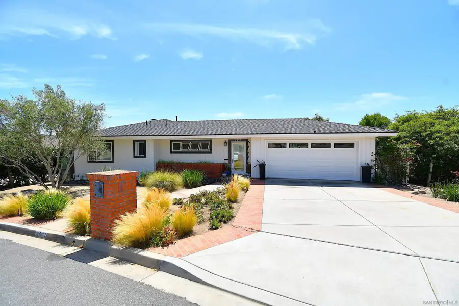 3577 Addison St, San Diego, CA 92106 - #2