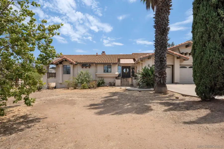 266 Woodmeadow Ln, Ramona, CA 92065 - #3