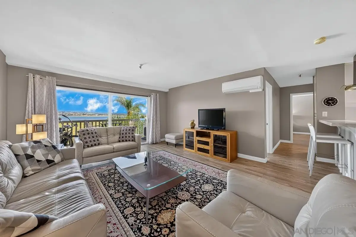 4015 Crown Point Dr. #310, San Diego, CA 92109 - #1