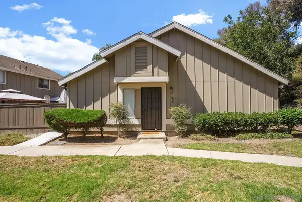 7471 Tooma St #Unit B, San Diego, CA 92139
