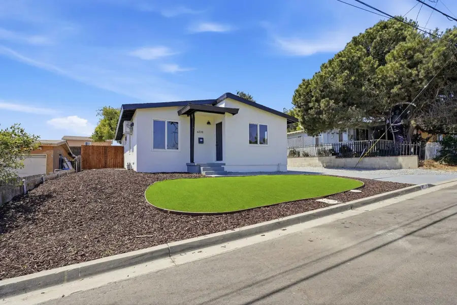 6228 Calle Pavana, San Diego, CA 92139 - #3
