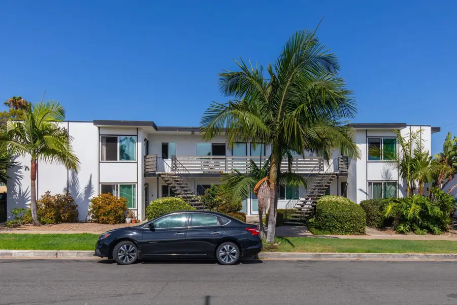 2003 Emerald Street, San Diego, CA 92109 - #3