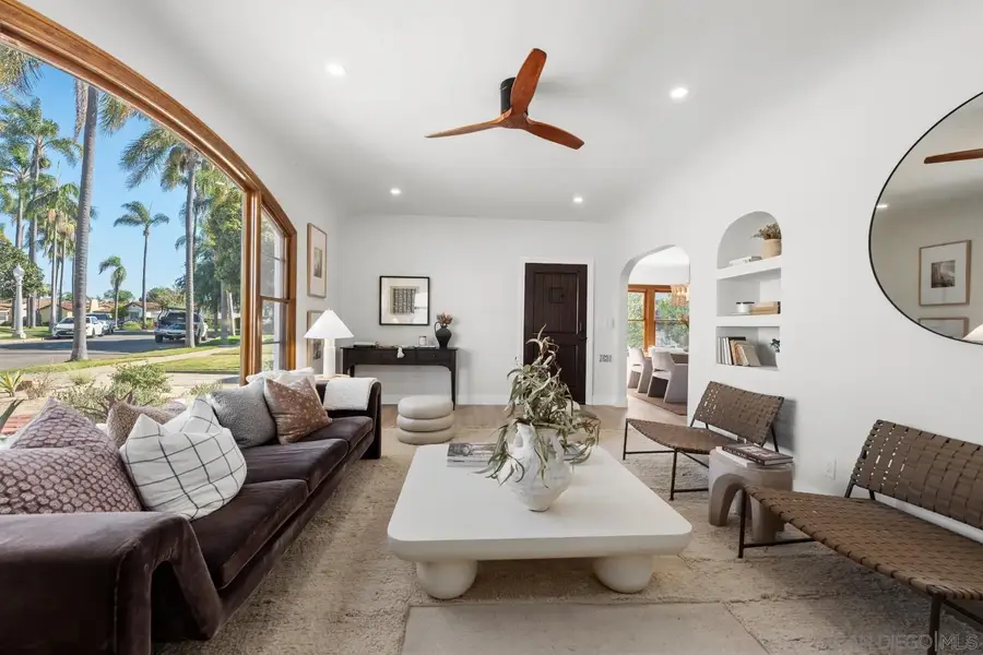 4866 Sussex, San Diego, CA 92116 - #3