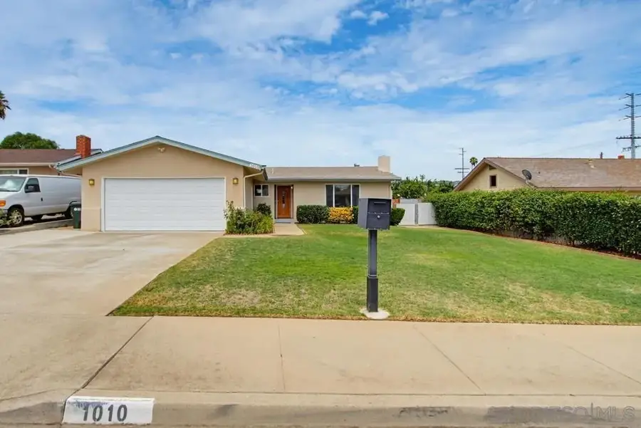 1010 Thomas Way, Escondido, CA 92027 - #2