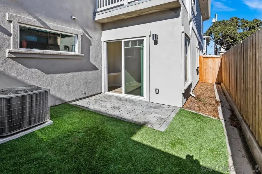 1345 Holly Ave, Imperial Beach, CA 91932 - #2