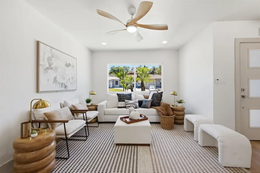 6041 Amarillo Ave., La Mesa, CA 91942 - #2