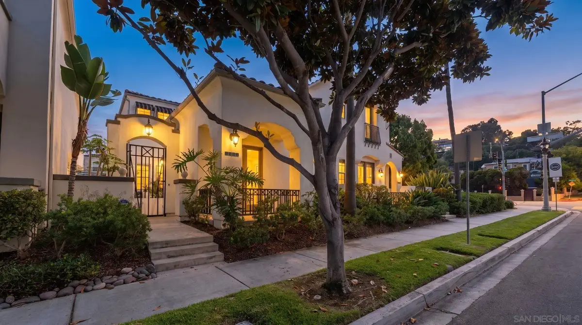 2985 Farragut Rd, San Diego, CA 92106 - #1