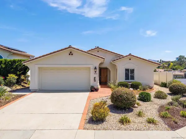 18006 Calle Estepona, San Diego, CA 92128