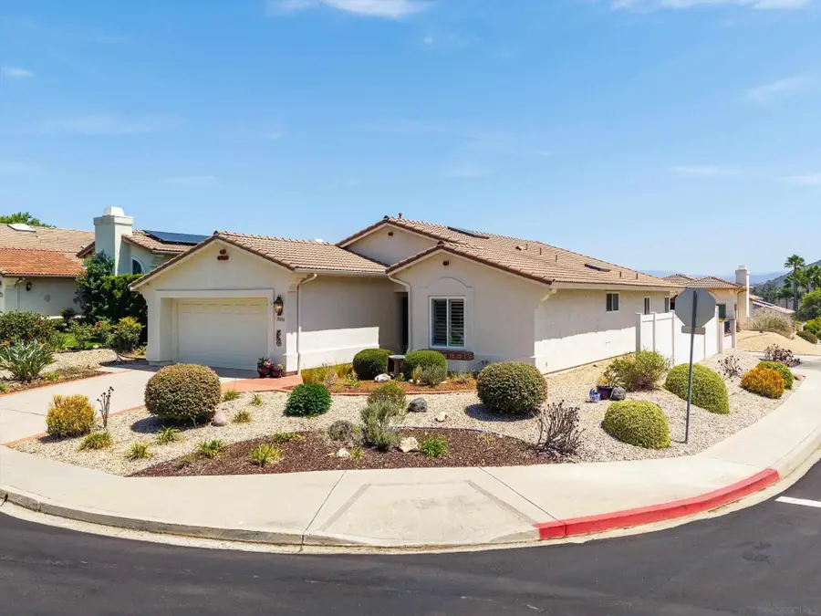 18006 Calle Estepona, San Diego, CA 92128 - #3