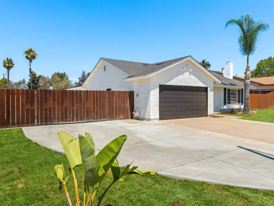 1524 Shadow Hills Dr, San Marcos, CA 92069 - #2