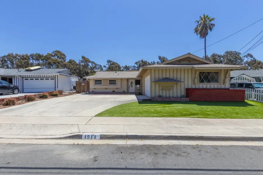 1511 San Altos Pl, Lemon Grove, CA 91945 - #2