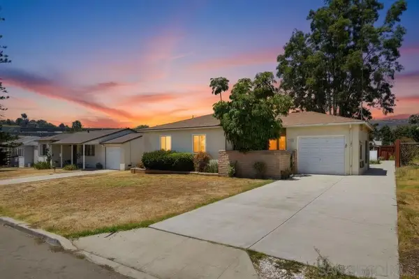 3522 Foursome Dr, La Mesa, CA 91941