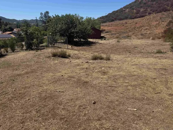 0 Carlson Ct #3-7, Poway, CA 92064