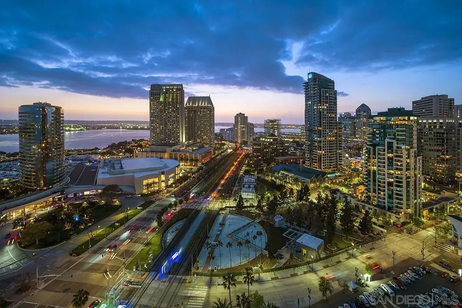 100 Harbor Drive #2404, San Diego, CA 92101 - #2
