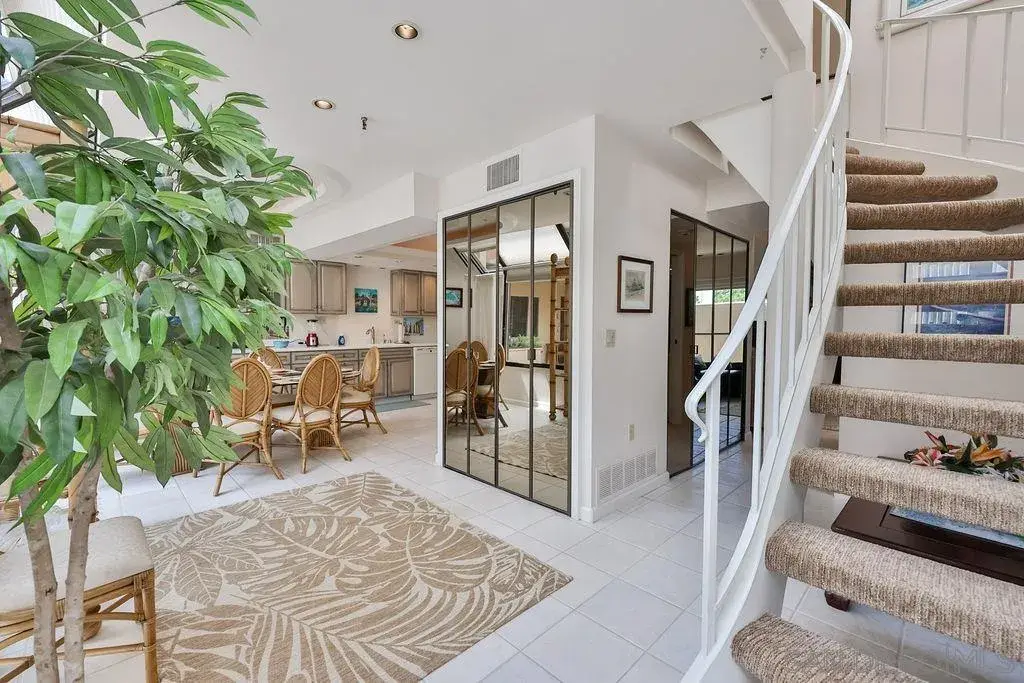 835 D Ave #4, Coronado, CA 92118 - #1