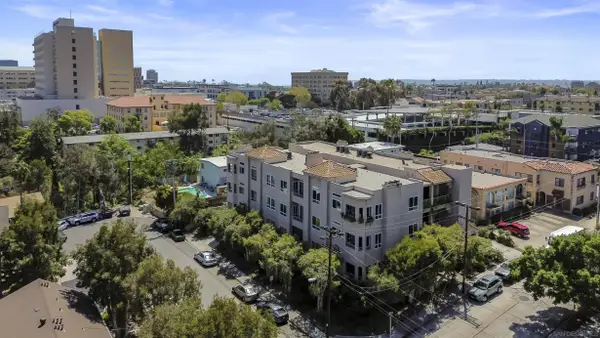 521 Arbor Dr #203, San Diego, CA 92103