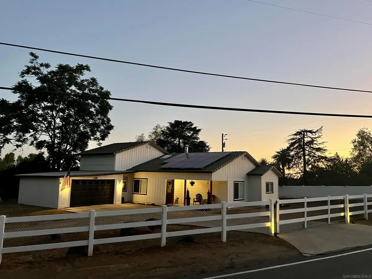 3221 E Victoria, Alpine, CA 91901 - #1