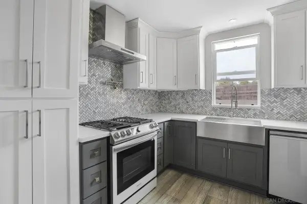 885 Givens, San Diego, CA 92154