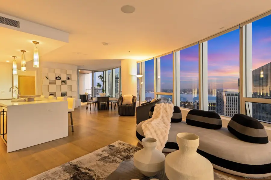 888 W E St #2602, San Diego, CA 92101 - #2