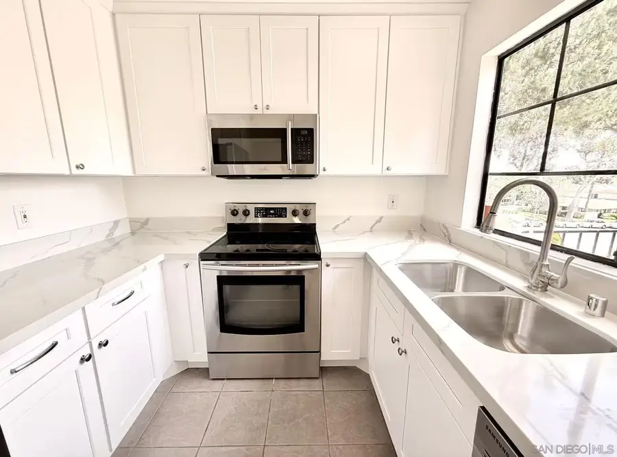 4240 Porte De Merano #71, San Diego, CA 92122 - #3