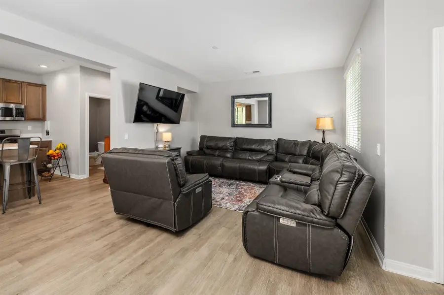 1709 Frangipani Ave, Chula Vista, CA 91913 - #2