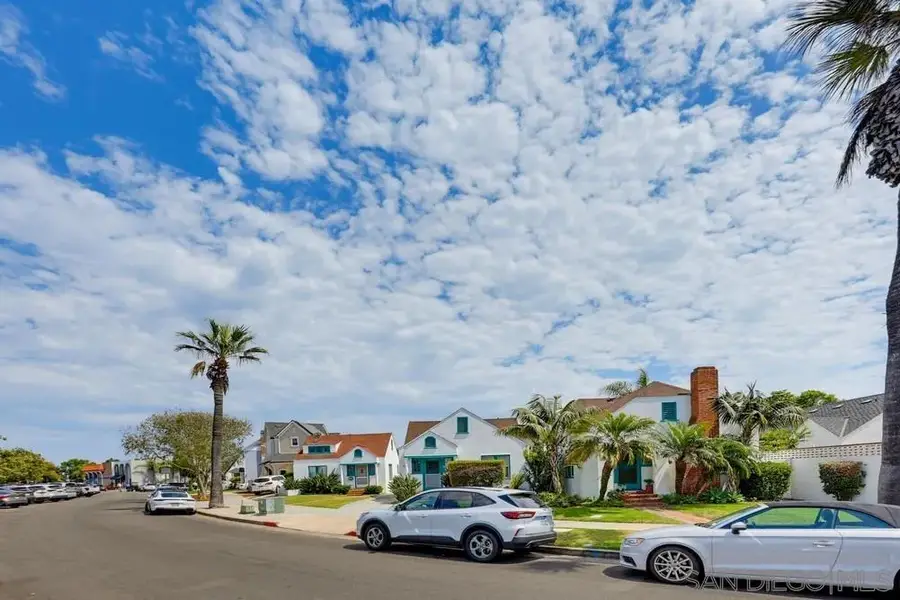 1033-39 Isabella, Coronado, CA 92118 - #2