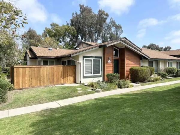 2035 Shadytree Ln, Encinitas, CA 92024