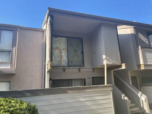 9109 Village Glen #268, San Diego, CA 92123